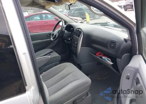 2005 Chrysler Town & Country Touring z USA, uszkodzony, nr VIN 2C4GP54L35R493407